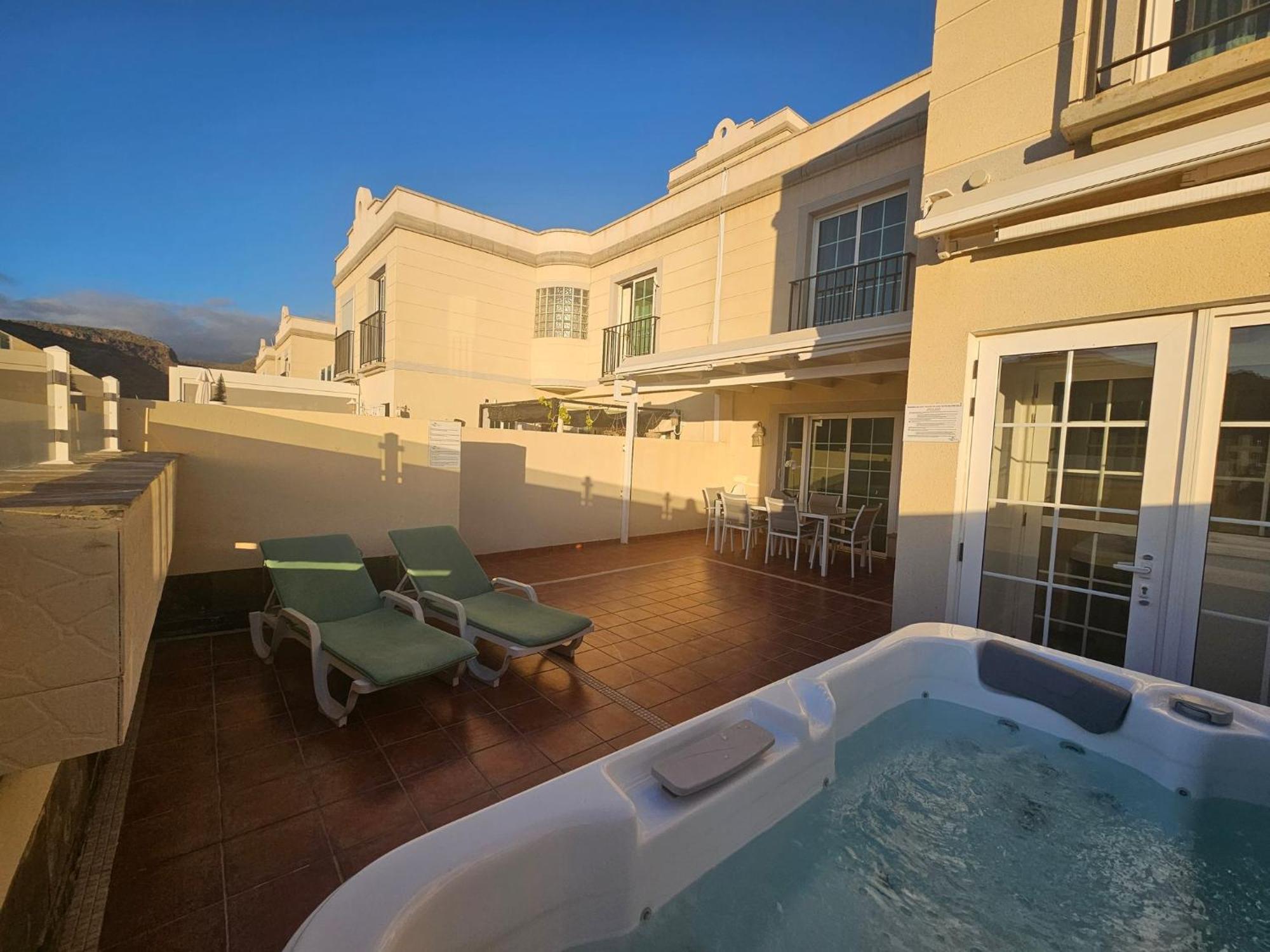 Appartement Cozy Modern House, In A Complex With A Swimming Pool à Porto Rico Extérieur photo